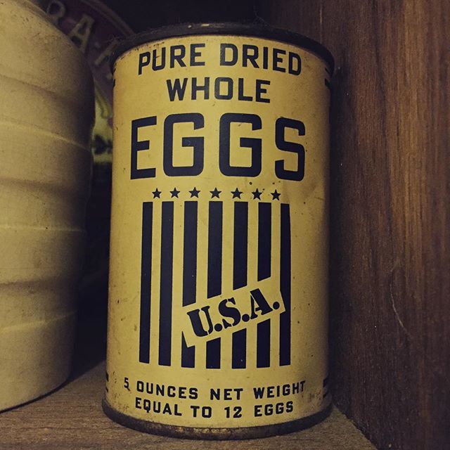 e_cooper_wood's tweet photo. How do like your eggs in the morning? Boiled, fried or dried!? 🥚 🍳 #ww2 #armyfood #tinnedfood #foodpackaging #oldfood #oldobjects #eggs #breakfast https://t.co/XimAGNIvbG https://t.co/q0tdZ74zXU