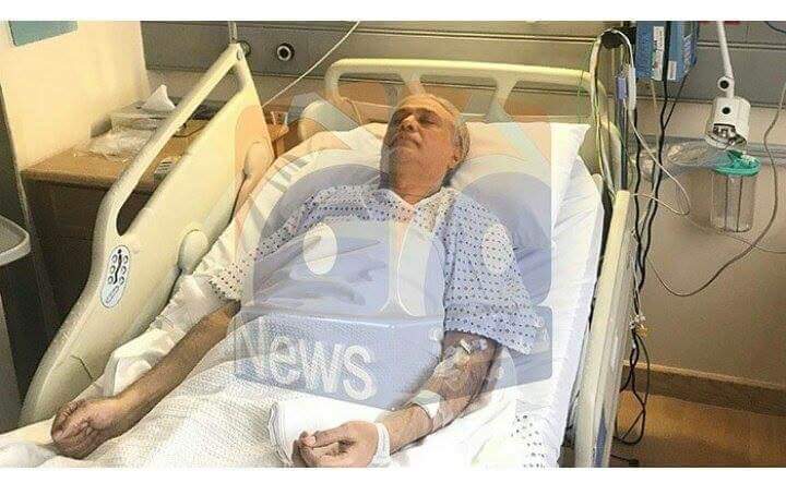 ramzan_akif's tweet photo. *" چھوڑ چھاڑ کے اپنے نیب کی گلی
ڈار ڈارلنگ ہسپتال چلی 😂😂😂  "*

جب تک عدالت میں کیس نہیں لگا تھا ڈار کا دل ٹھیک کام کررہا تھا۔ 😡
#شاباش_نیب https://t.co/6YvrS3zr3v