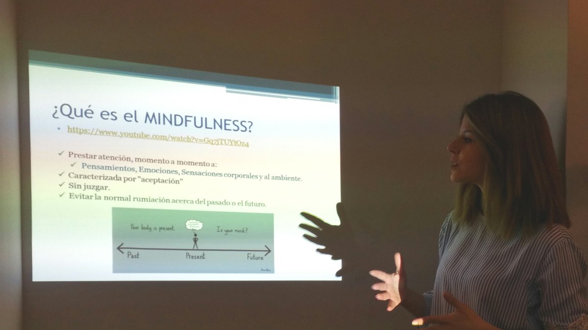 psicoarganzuela's tweet photo. ¡Buenos días a todos!  Compartimos con vosotros la experiencia del Taller de Iniciación al Mindfulness impartido por nuestra terapeuta María Martín.
"Muy bien explicado todo"."Continuaré con las próximas sesiones para poder profundizar y adquirir más práctica del Mindfulness". https://t.co/hzsbF0WnnA