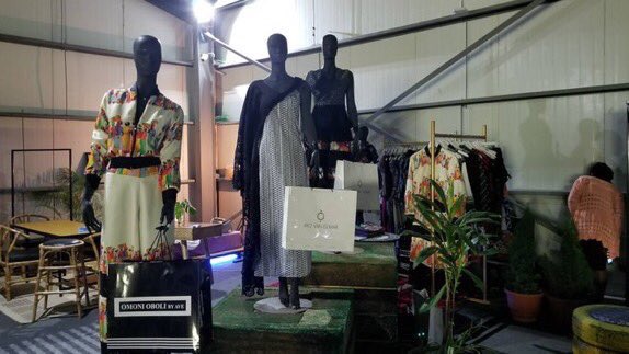 maziibe_'s tweet photo. Nigerian designers came by the #SMWLagos2018 annex to display their works 💥

Don’t forget to Join @FirstBankngr at the Firstbank White Lounge to interact with them whilst hoping to win gifts too.

#FirstBankisDigital #FirstBankSMW https://t.co/6oxRb3f9Ty