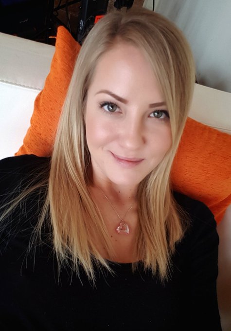 Good Morning!!! 😘🤗❄ https://t.co/KLQzAANhiK