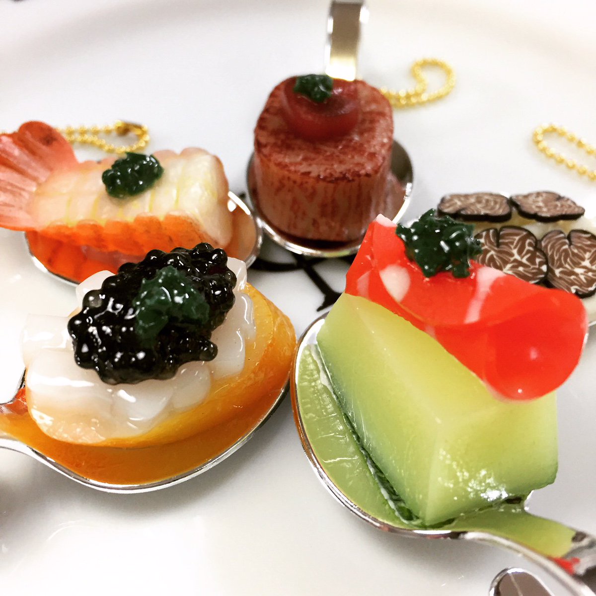 カプセルゴリラ フォト 情報部 Ar Twitter ひとくちランチマスコットbc 高級食材編 Jドリーム 本物そっくりの美味しそうなマスコットです キャビアやメロンの感じが特にリアルです ご購入はこちらからどうぞ T Co Wt6j7q9bov ガチャガチャ 食品