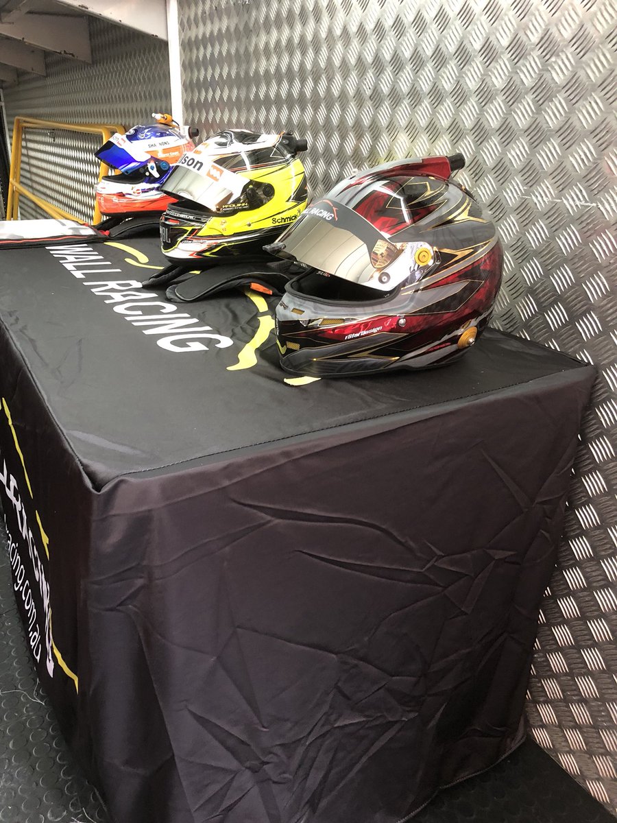 davidwallracing's tweet image. Ready! 1 more sleep 💤 @PAYCE_  @wsracing @CarpetCourtAus #feltex #shannons @WALLRACINGAU @CarreraCupAus