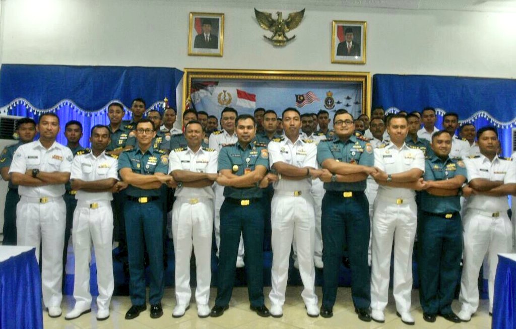 syai_msh's tweet photo. Alhamdulillah we @KD_GANYANG_3504 safely arrived at LANTAMAL 1, Belawan for PATKOR MALINDO. Memoir of the 1st series continue. @Mawilla_1 @MPA_Barat @Adib14050137
#DiplomasiPertahanan
#interoperability
#PerkasaPerwira
#1stcommand
#1stforeignport
#1stcrossoperation https://t.co/TISOmFqIZY