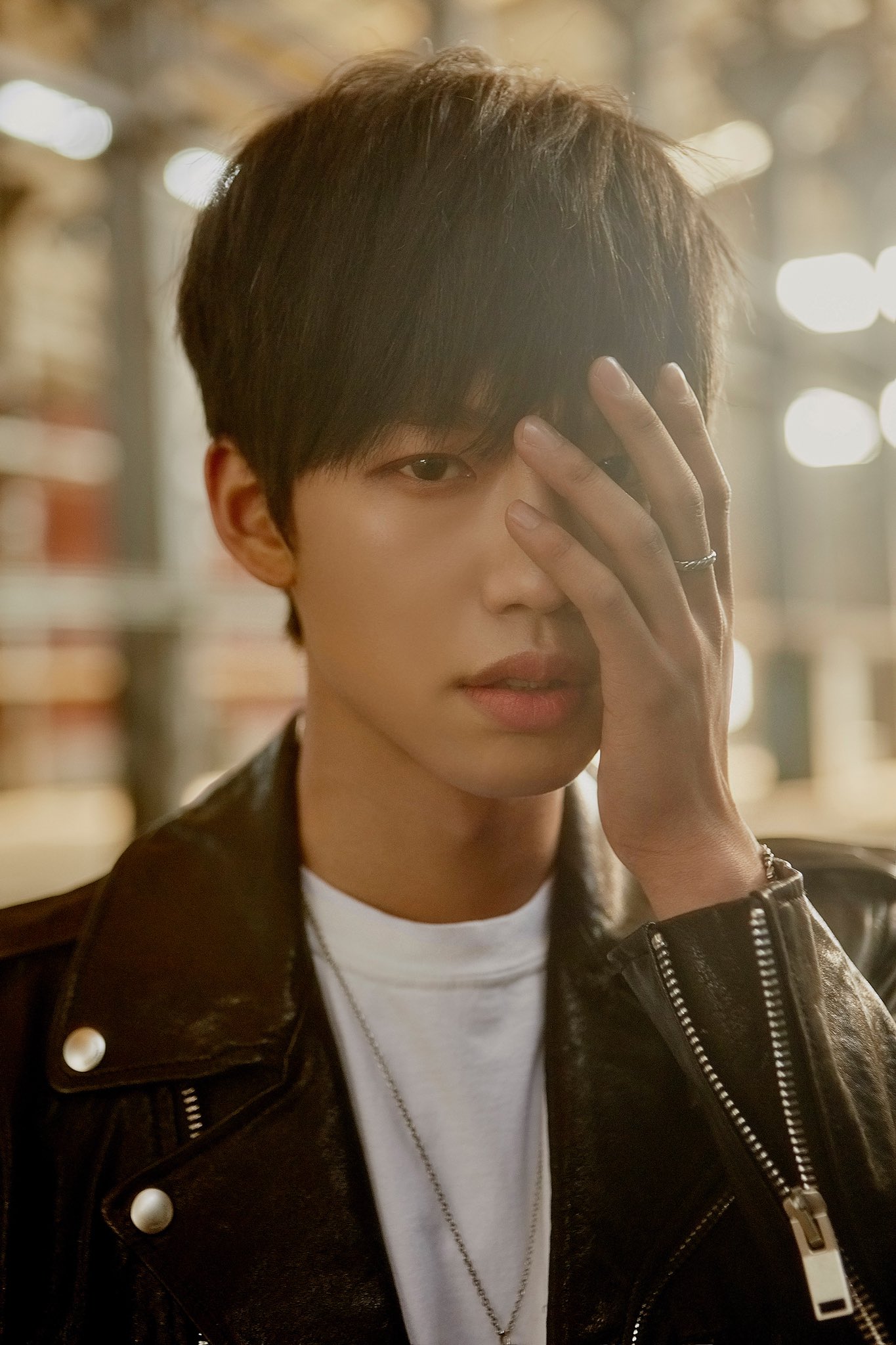 DXHFtsOWkAADUnF.jpg:orig