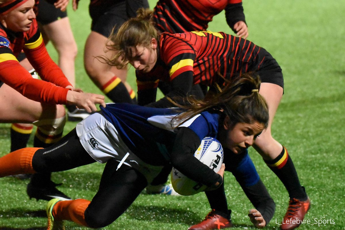 Een lekker begin. Dat was de 84-12 overwinning van onze dames op België gisteravond wel te noemen. Dat vond ook fullback Elke van Meer. Lees het volledige artikel hier: rugbytijdschrift.nl/dames-15s-schi…

Foto credits: L_Lefebvre_Sports