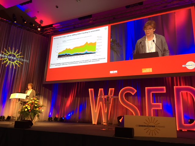 bioenergyEU's tweet image. 💬 Live from #WSED, @Ute_Collier (@IEA): &quot;#Bioenergy has a real and important role to play in the decarbonisation of #heatingandcooling&quot;.