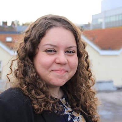 AlphabetCityPod's tweet photo. “All that energy wasted worrying about the future, use that to build the future.”
In today’s episode, find out how @LaurenRazavi became an award-winning journalist, MD of the editorial consultancy @FliblLabs and a @guardian Masterclass tutor at just 25. https://t.co/nKoTq1NqzS https://t.co/aQQOYvELsV