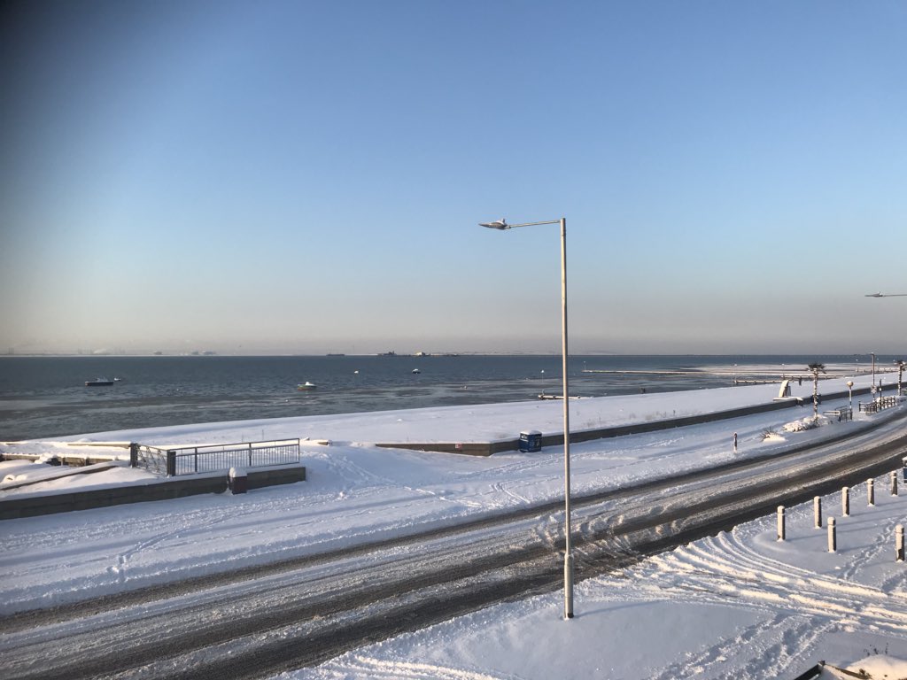 l_scottow's tweet image. How beautiful ❄️🌨 @YourSouthend