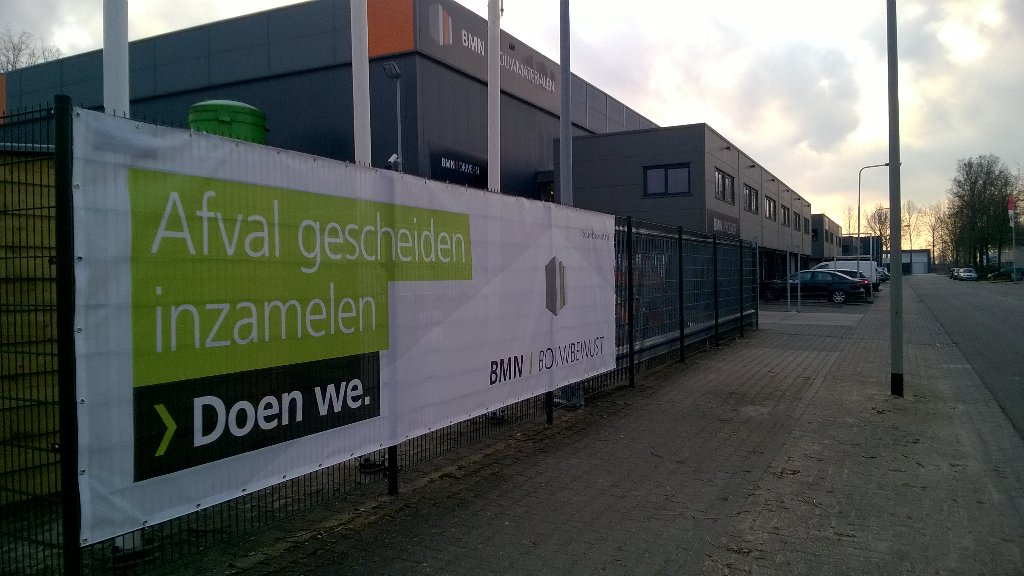 BMNBouwbewust's tweet photo. Afval gescheiden inzamelen? Vanaf morgen #bmn #Arnhem @BMN_Nederland @SUEZ_NL #besteservice https://t.co/EUKwclTajk