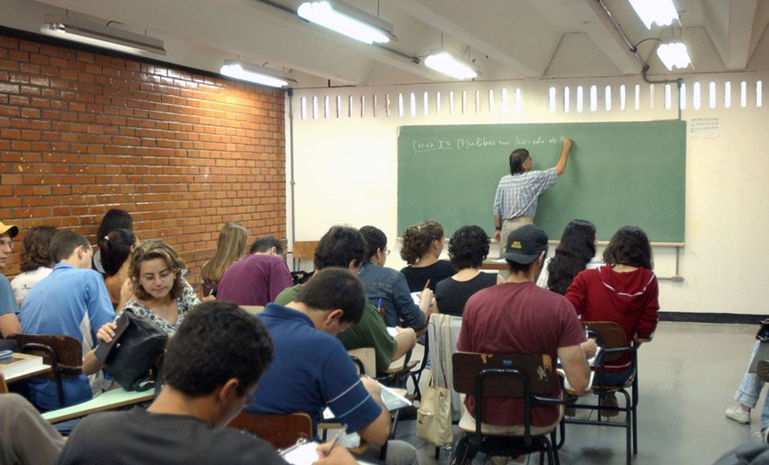 aratuonline's tweet photo. #EDUCAÇÃO: Prazo para matrículas no #Projovem termina nesta quarta-feira >> https://t.co/upg0D5pfQI https://t.co/V5Qth433XU