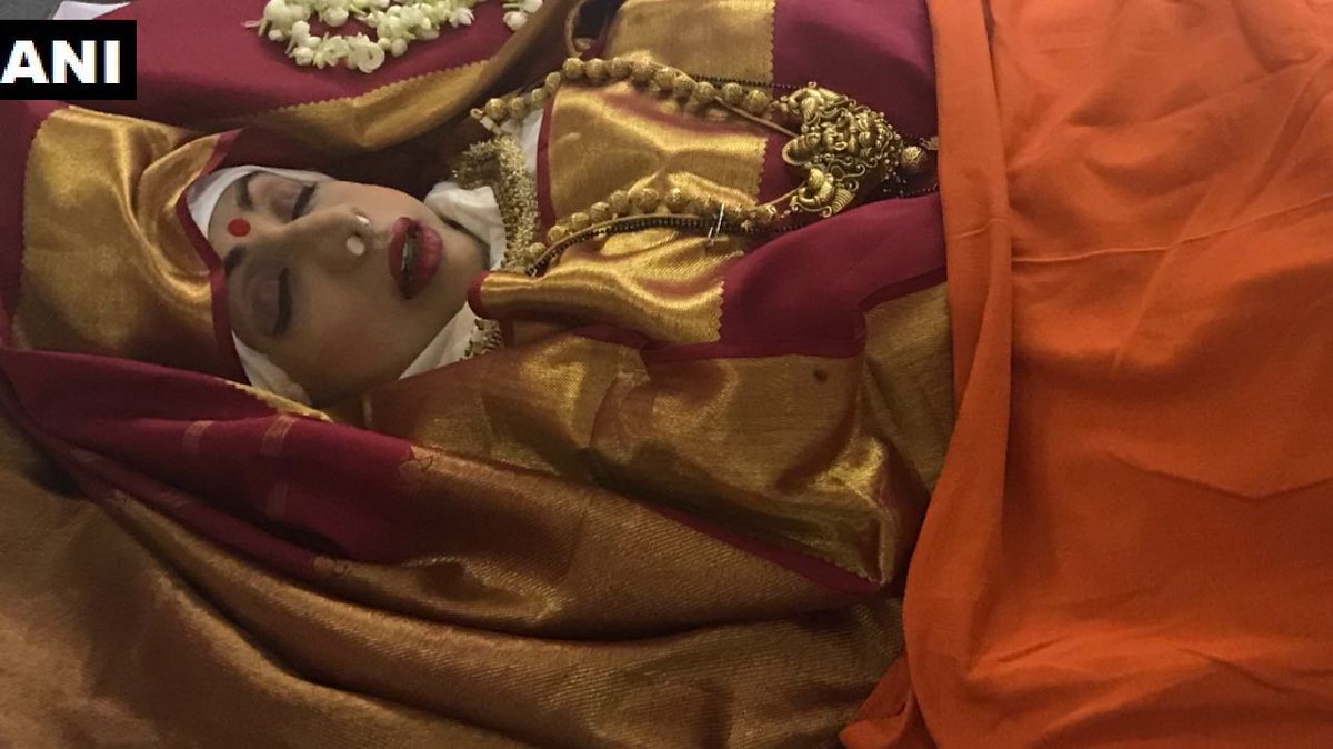 Releaseday's tweet photo. The last lap of #Sridevi's glorious journey in the industry begins !!
#SrideviFuneral 
#RIPSridevi https://t.co/4GAsjIx4t3