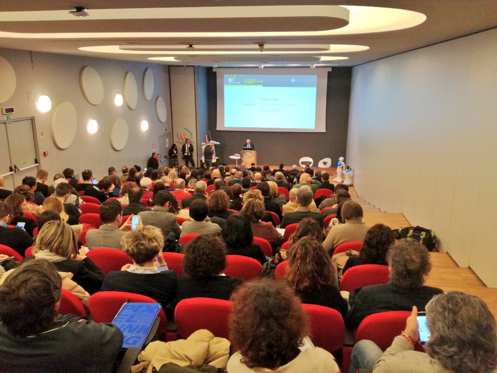 stefanop67's tweet image. #digitalway #cnadigitale #valoredigitale