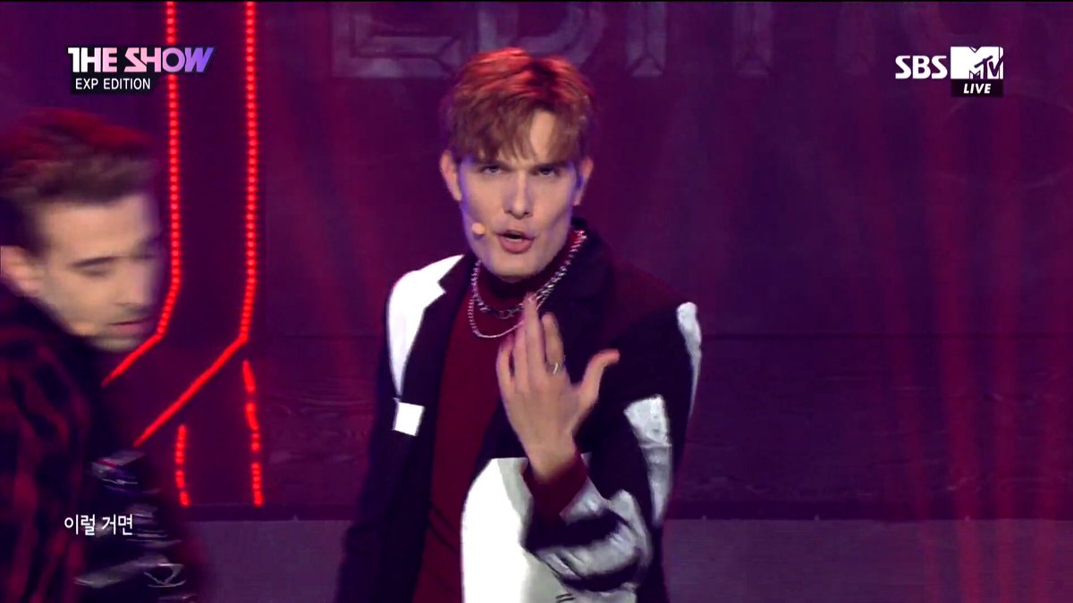 exp_edition's tweet photo. 2018.02.27 @sbsmtvtheshow #더쇼 #이엑스피에디션 #STRESS ✨✨➡️https://t.co/OT5mtPF3LW⬅️✨✨ #시메 #シーメ #SIME https://t.co/bNwt4WHQ5G