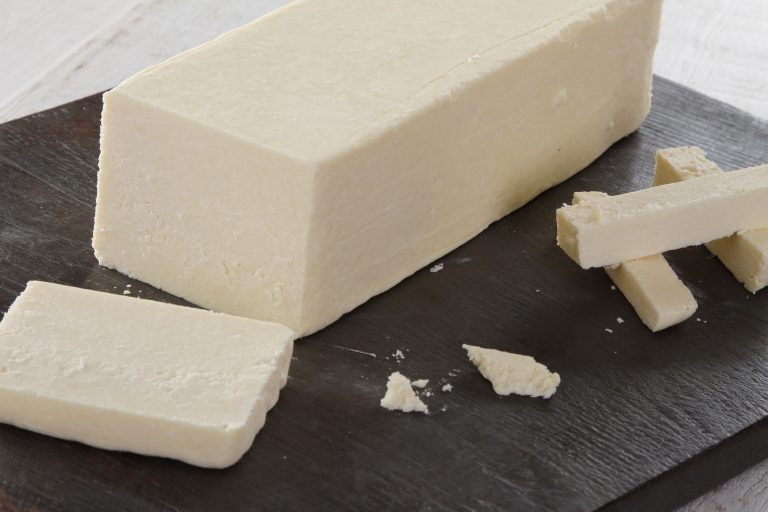 JSBaileyCheese's tweet photo. How does #cheese mature? Here we explore what happens after cheese has been made. #cheesetips #cheesenews https://t.co/vqMglLxkIs https://t.co/LpawofkjD6