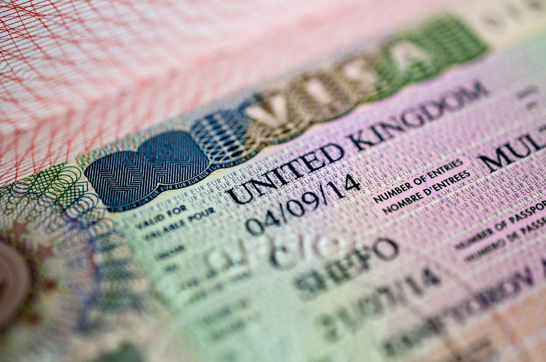 firstmigration's tweet photo. Tier 2 of UK Border Agency's PBS is based on old #WorkPermit visas which are sponsored by #UKBA licensed employers https://t.co/prM65SdZJc https://t.co/NNdQUmMyEx