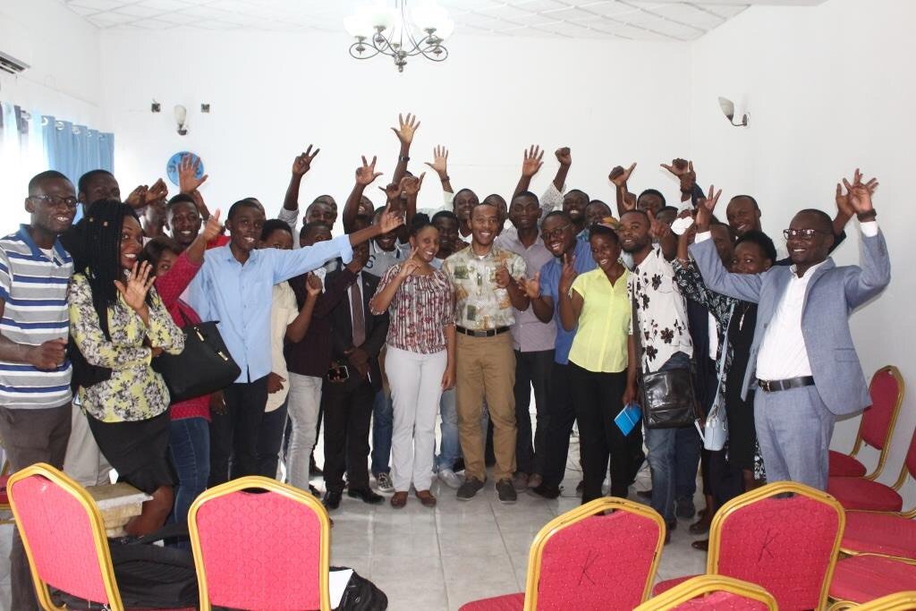 habariRDC's tweet image. Quelques images du dernier #CaféBlog sur la recherche des bourses d&apos;étude sur #Internet.