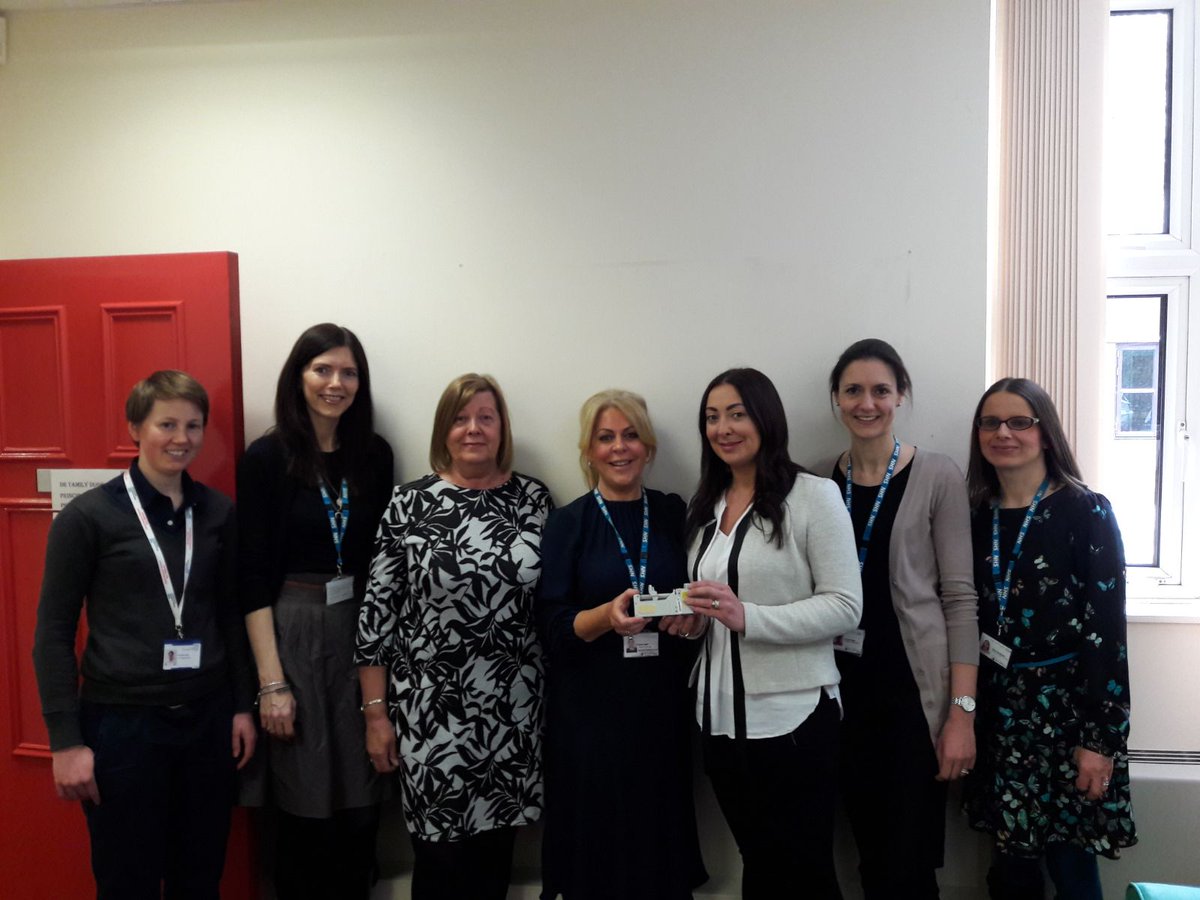 hazel_coop's tweet photo. In recognition of the role of the Coventry Community Palliative Care Team, the family of a patient who was cared for by the service has generously donated a syringe driver. In memory of Mr Anthony Low. @CWPT_NHS https://t.co/NoCu83c7qT