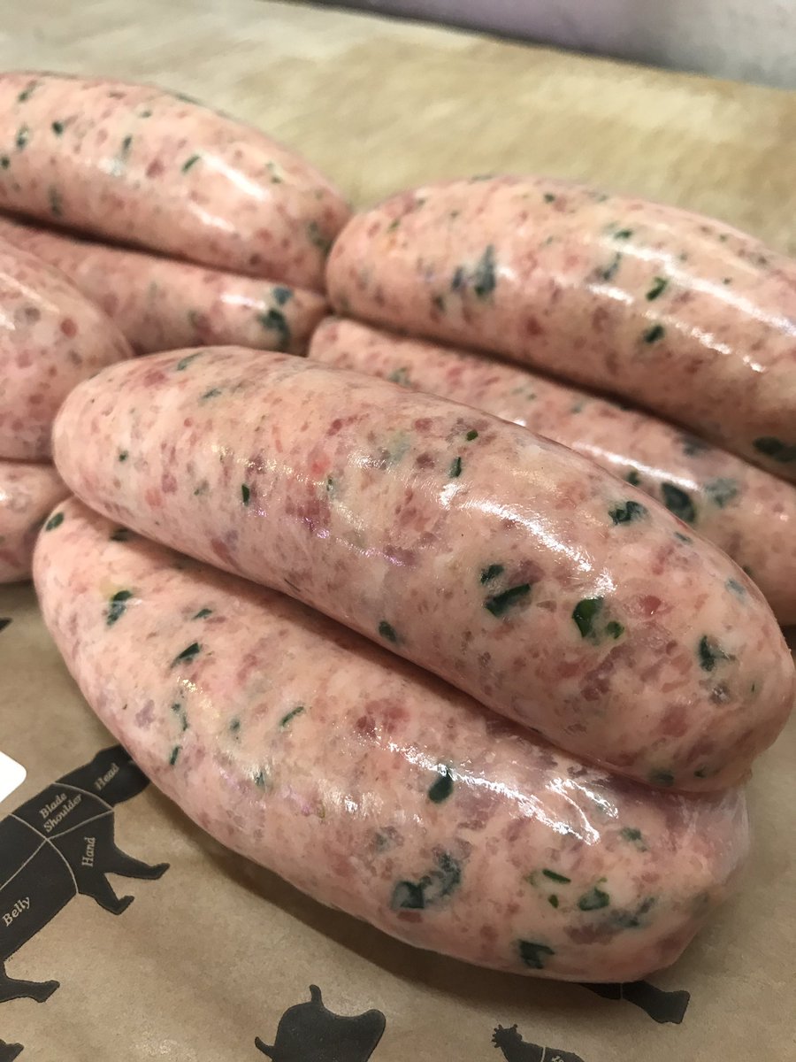 frostybutcher's tweet image. COMPETITION TIME. 

Hands up who'd like to win a dozen of my beautiful 'pork &amp;amp; wild garlic' bangers??? 

Simply RT &amp;amp; follow to enter. 

Free delivery across the U.K. 

Winner chosen at random on Friday.

Good luck everyone. #FreebieFriday #Competition