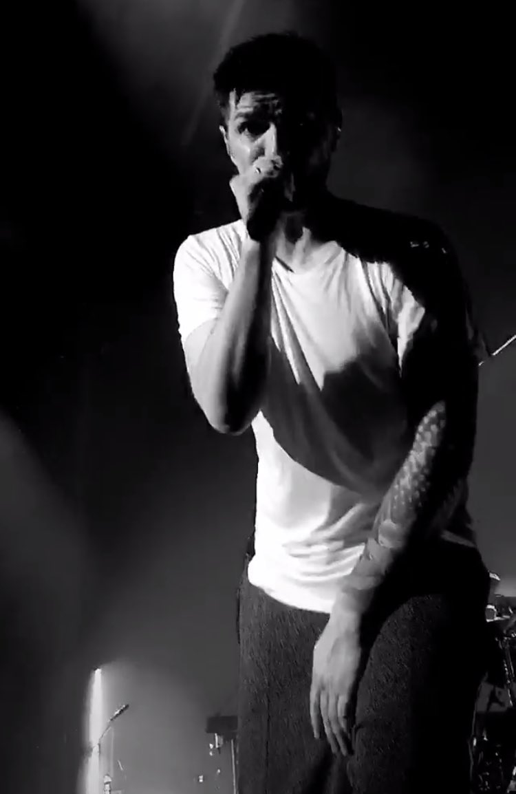 isa_abrantes's tweet image. Good Morning my favs #TheScriptFamily #ScriptEditAngels @thescript @TheScript_Danny I hope you all have a wonderful day. those that r going to see the lads in Frankfurt please stay safe and warm, and let’s hope the organization opens the doors and let you in 🙏🏻#FreedomChildTour