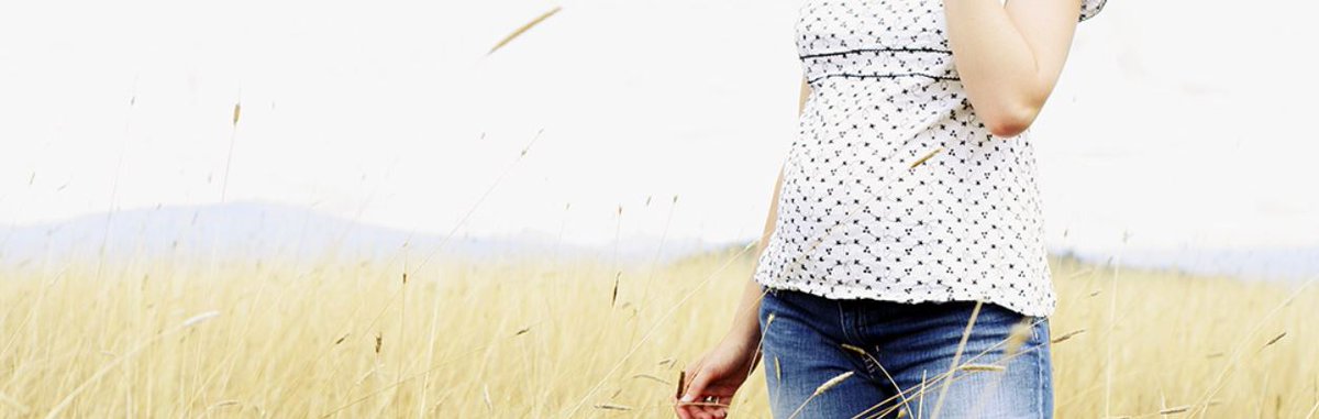 Get a doctor’s take on why you should never mix #alcohol and #pregnancy. #FASD is a real risk – find out why: bit.ly/1qEINdW