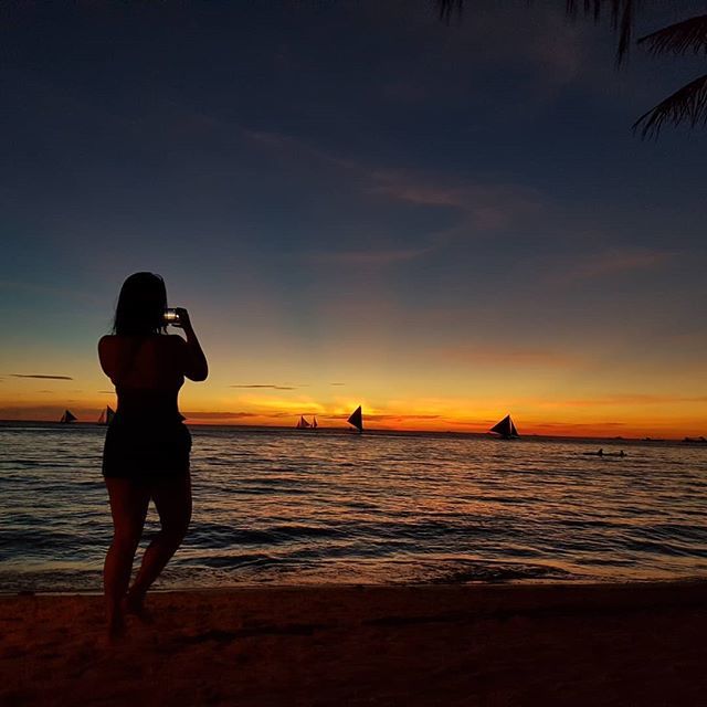 rodangl's tweet photo. Every year we travel, but the best beaches are always close to home. Every month we celebrate, but the best moments are spontaneous. Every day there's a sunset, but some just leave you speechless. Thanks Himeful, you take the best pictures, but you can a… https://t.co/3YUu3MUmQt https://t.co/FRaPSx48jD