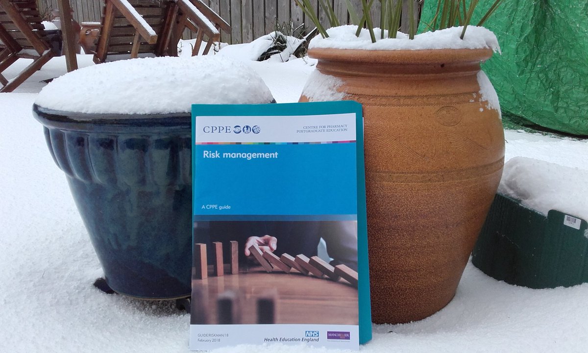 McClellandCath's tweet photo. Cold and snowy! Stay indoors, in front of the fire, with a good read. @cppeengland @CPPENorthEast #patientsafety #CPPEEngland https://t.co/hozZ9mk8MA