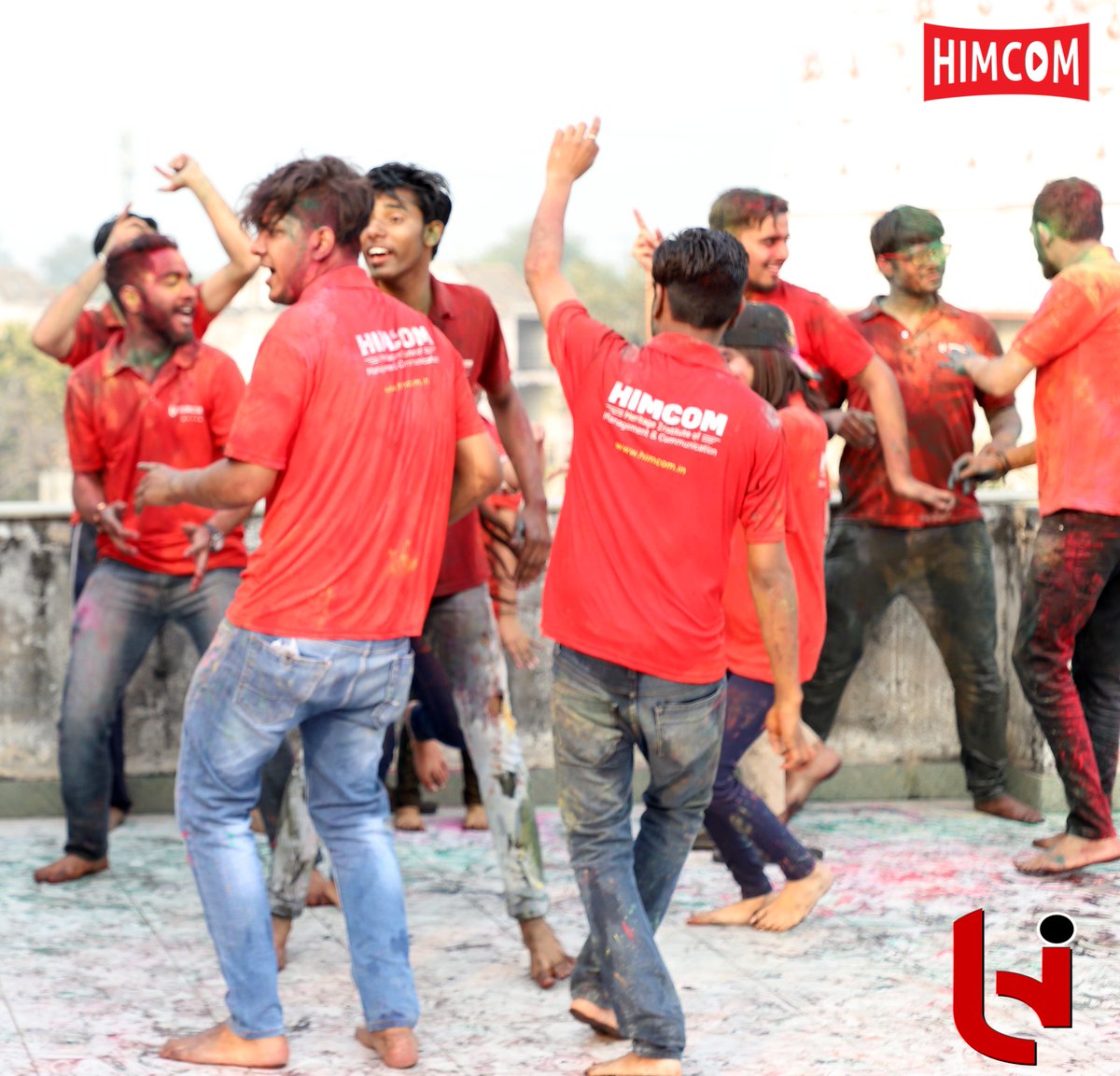 Himcomcreation's tweet photo. HIMCOM Students celebrates the festivals to keep the traditions and culture alive. #HIMCOM #HOLI_MAHOTSAV #FESTIVAL_OF_COLORS #festival #BMC #MMC #Course #Journalism #Anchoring #Reporting #Printmedia #Photography #Heritage_institute_of_management_and_communication https://t.co/CSryXxysIF