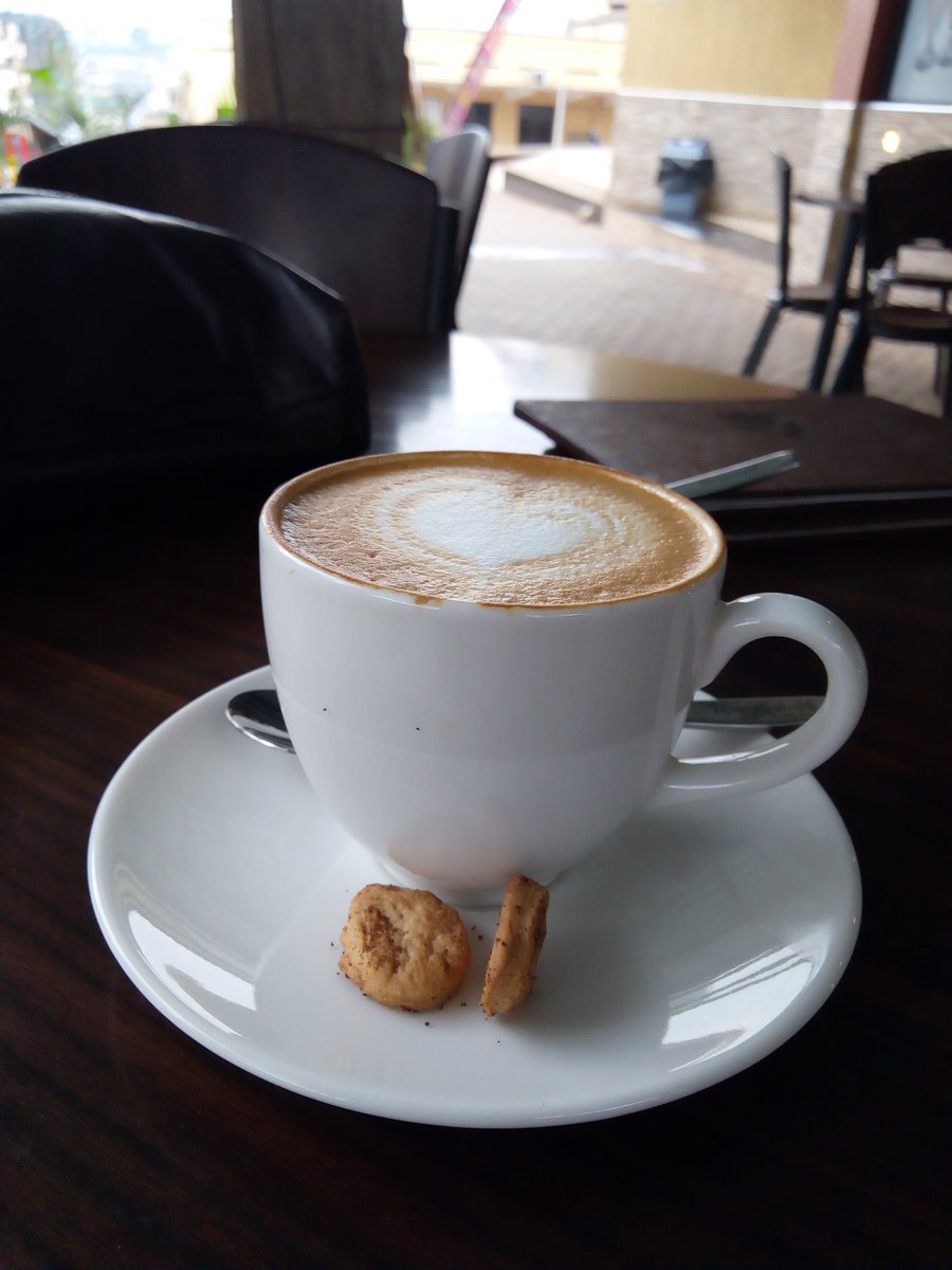 CoffeeTrailug's tweet photo. We don't look at how much a cup of coffee costs, because sharing one with great people is priceless π
#ideas #startuplife #startup #inthetrail #coffeeaddicts #coffee #innovation #startups https://t.co/9stFGwQm02