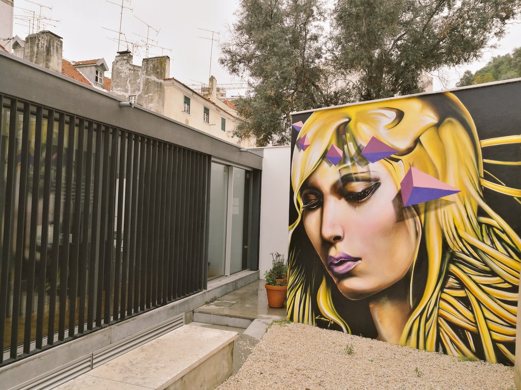 DoroFischer's tweet photo. Today we are at the Mouraria Creative Hub in #lisbon #incomeproject #ErasmusPlus #CohesionPolicy https://t.co/RqChcq6HWL