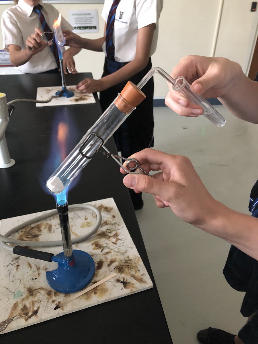 BCADprepscience's tweet photo. Thermal decomposition of carbonates with Year 8 https://t.co/ksQjmvt64x