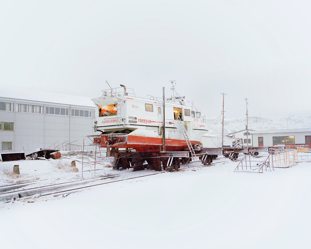 good2bes's tweet photo. Seguimos con nuestro monográfico sobre el frío... Turno para la palabra #invierno 🌨️ La hemos puesto en el buscador de #Good2b y nos hemos encontrado con el proyecto de #DayLuna de #BenjaminFreedman 👉🏻 https://t.co/tVjsXxdwRk https://t.co/NYuMCgpROK