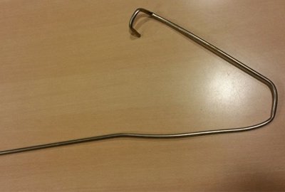 Het klinkt ouderwets, maar inbrekers gebruiken nog steeds de methode 'hengelen door de brievenbus om binnen te komen.  Leer ook de andere methodes kennen en voorkomen op bit.ly/2vFQzg6