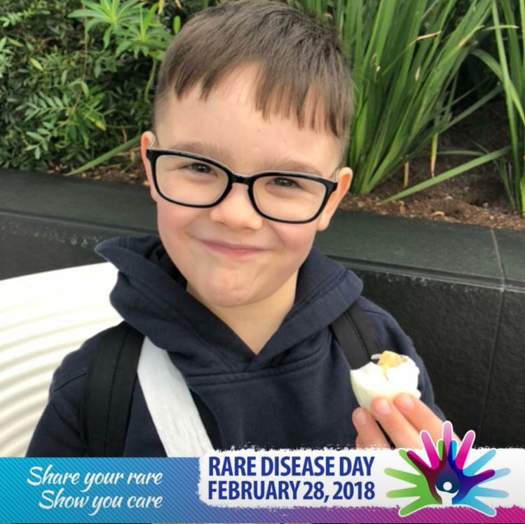 Today is @rarediseaseuk #RareDiseaseDay the irony is not lost, i am on my way to @GreatOrmondSt for training for cortisol insufficiency. Rowan is one of the #1in17 who will be affected by a rare disease in their lifetime.  #Hypopituitarism @Pituitary_org @SWAN_UK @GeneticAll_UK