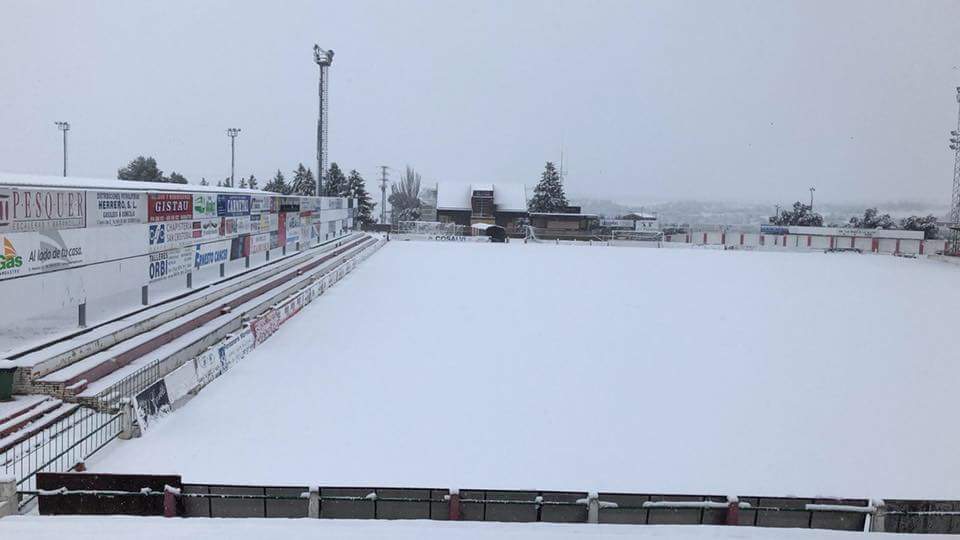 BarbastroUD's tweet photo. El Municipal de los Deportes https://t.co/fr6F81bp9z