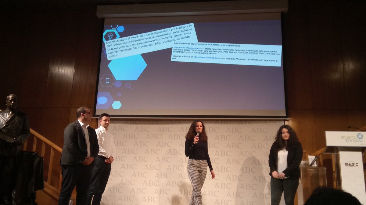 EPJaveriana's tweet photo. Ya estamos exponiendo en la final de #startinnovaABC https://t.co/xnfRKtaVd1