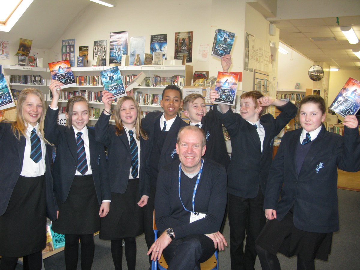 BurfordSchool's tweet photo. Year 7 getting creative for #readingweek #WorldBookWeek with our new Lower School #Patronofreading, Ian Johnstone, author of #themirrorchronicles https://t.co/EgUzR0u1g8