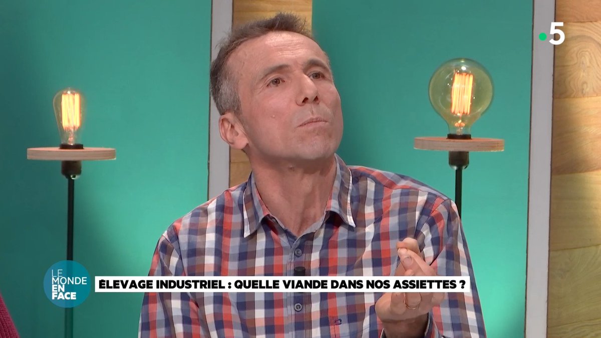 « Comment pouvez-vous imaginer que le consommateur puisse se dire : "Je vais être en bonne santé en consommant la souffrance et la misère animale." C'est juste impossible ! » <a href="/PierreHinard/">Pierre Hinard</a> #LMEF