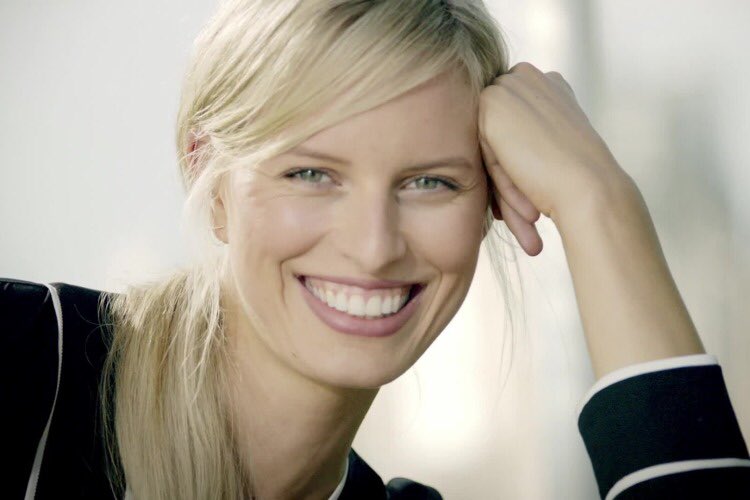 Happy Birthday, Karolína Kurková! 