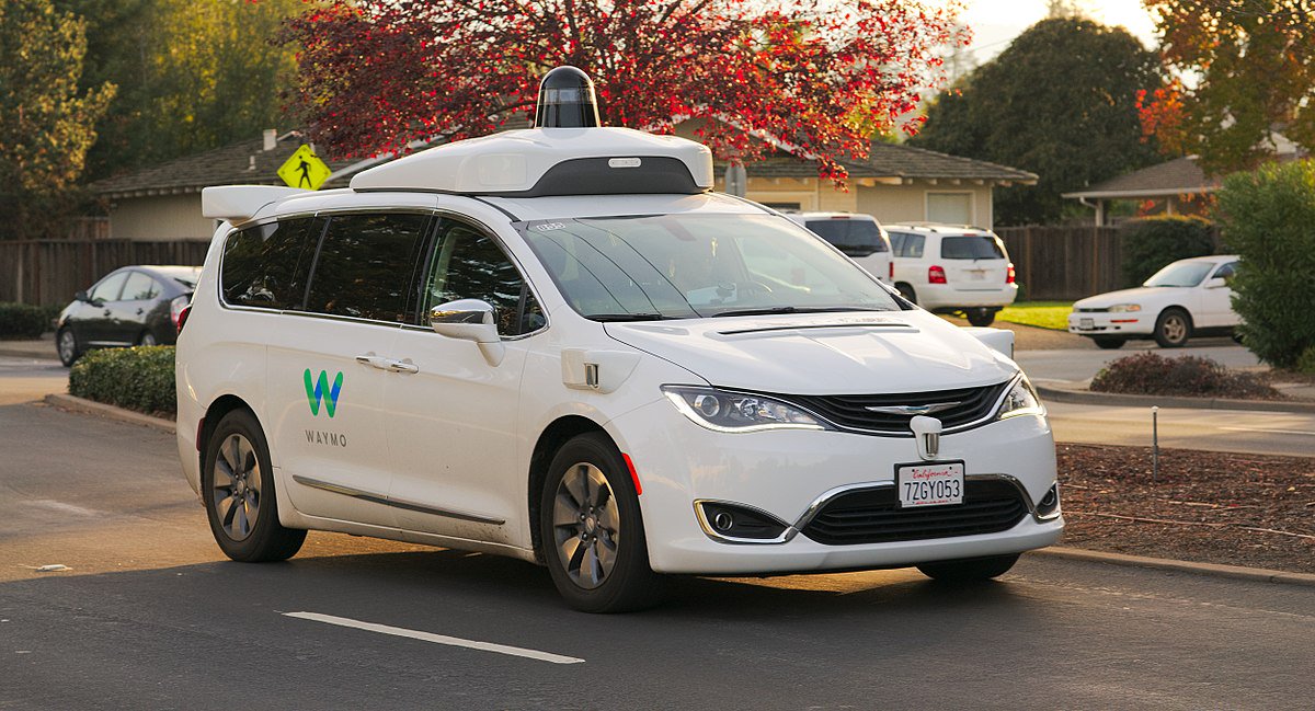 IDXitaly's tweet photo. In California presto circoleranno materialmente veicoli #driverless controllati solo da remoto. Da #Ford ad #Apple, passando per #Uber... https://t.co/GTFYgksYc6 via @FilippoAstone https://t.co/CddfbAKbkx