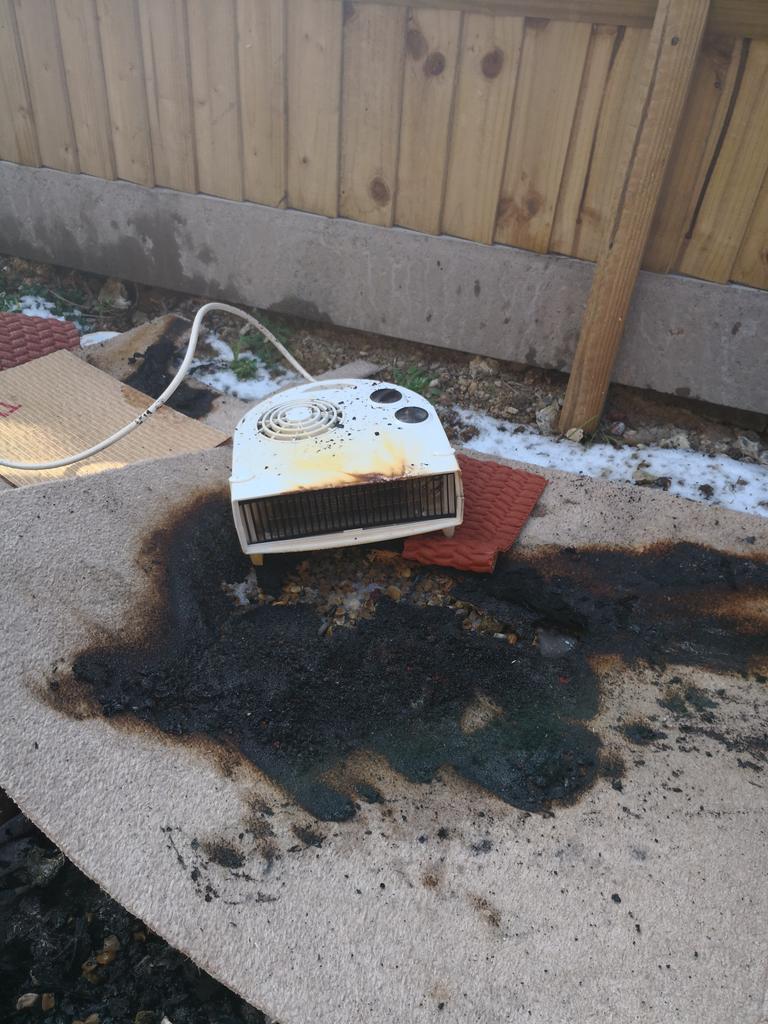 BexhillFire's tweet photo. Please take care when using portable heaters! This person was lucky. They had a working smoke alarm &amp; a vigilant neighbour. https://t.co/29LzvXNZUG