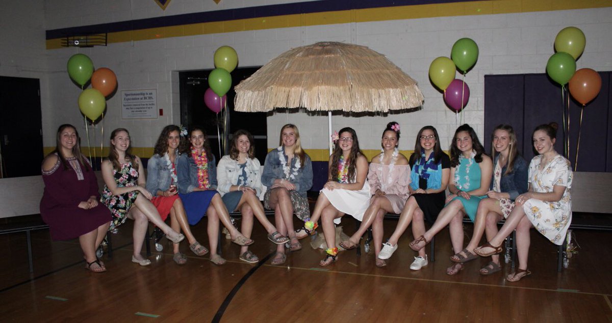 BloomCarrollLSD's tweet photo. Another Father/Daughter Dance is in the books at BCHS! On Saturday, Feb. 24th, the Student Ambassadors organized “Luau” themed activities for the big event! Over 504 people attended and had fun doing the hula on the dance floor! #bcwows #theBCexperience https://t.co/bnO1S7LO4N