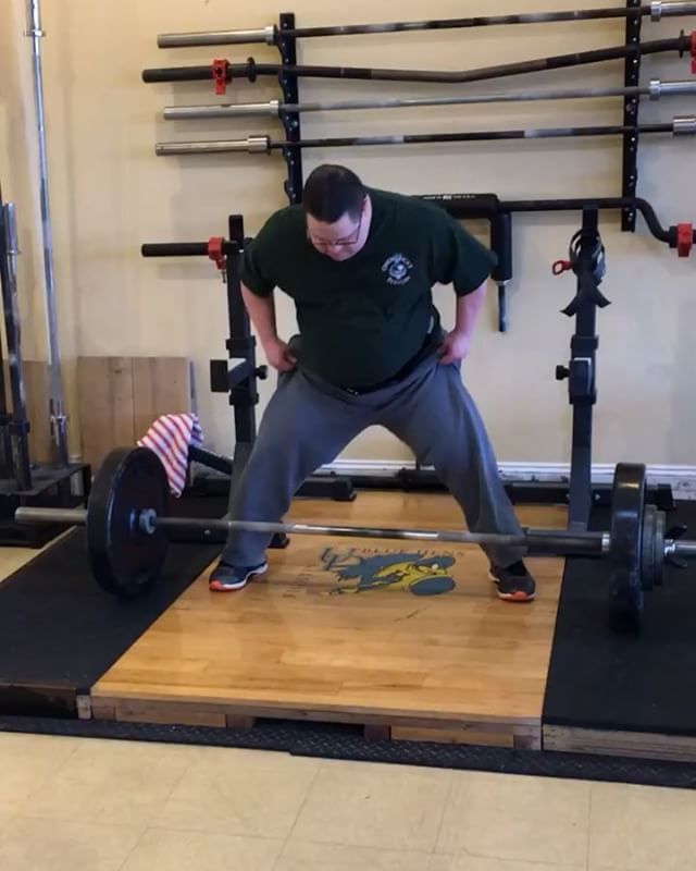 MAD_Performance's tweet photo. Love the smile on this guys face! Dom loves training. #deadlift #feedem #MAD #strongman #madperformance https://t.co/5HCUia3kTj