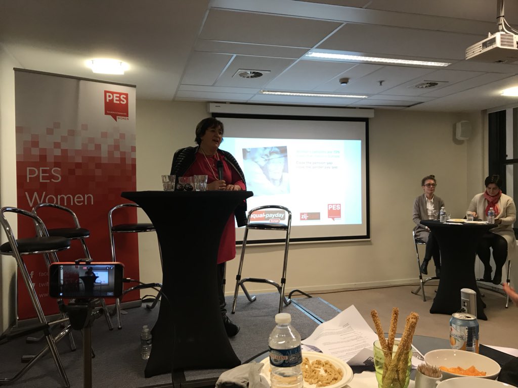 zij-kant tweet media