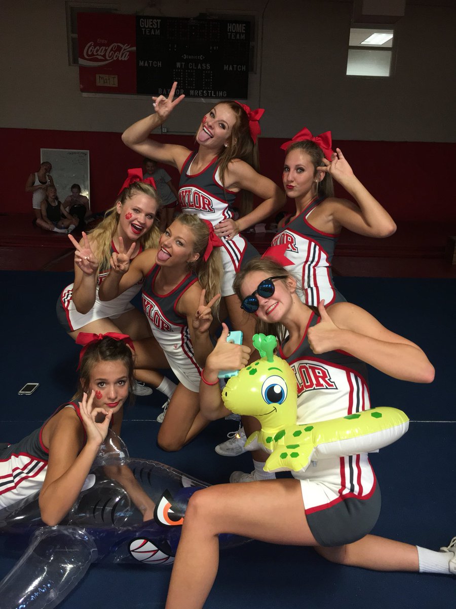 meredithboydd's tweet photo. Hbd Alex hope it’s great ily:) https://t.co/ja0sdQXCEs