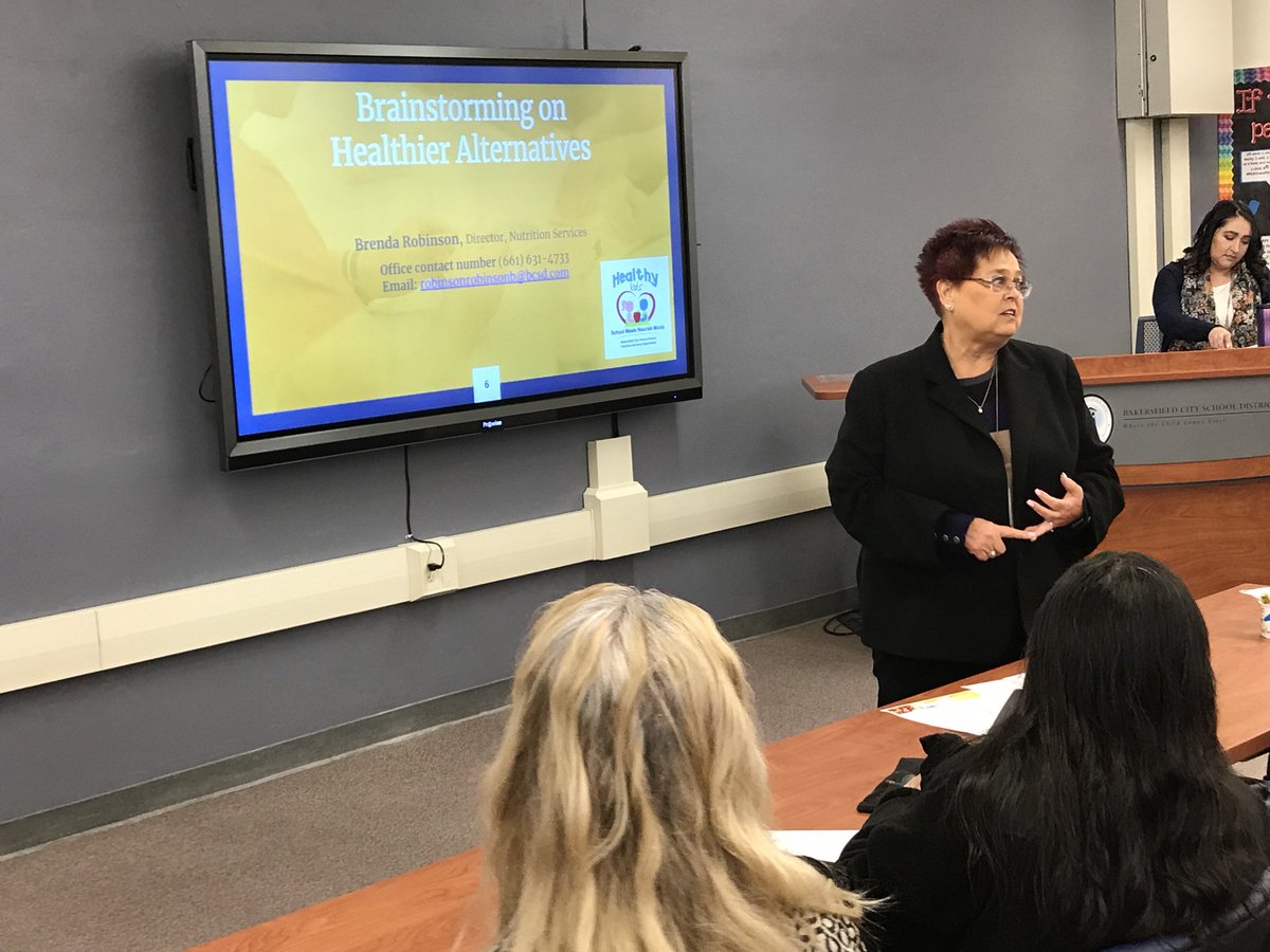 BcsdFace's tweet photo. Our FACE PD was graced with District Administrators who care that our families are aware of ALL the resources made available to them. We appreciate your time and expertise. #teamBCSD #teamFACE #OneDistrictOneTeamOneVoice https://t.co/bJO92lYG5m