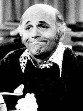  Happy Birthday Gavin MacLeod 