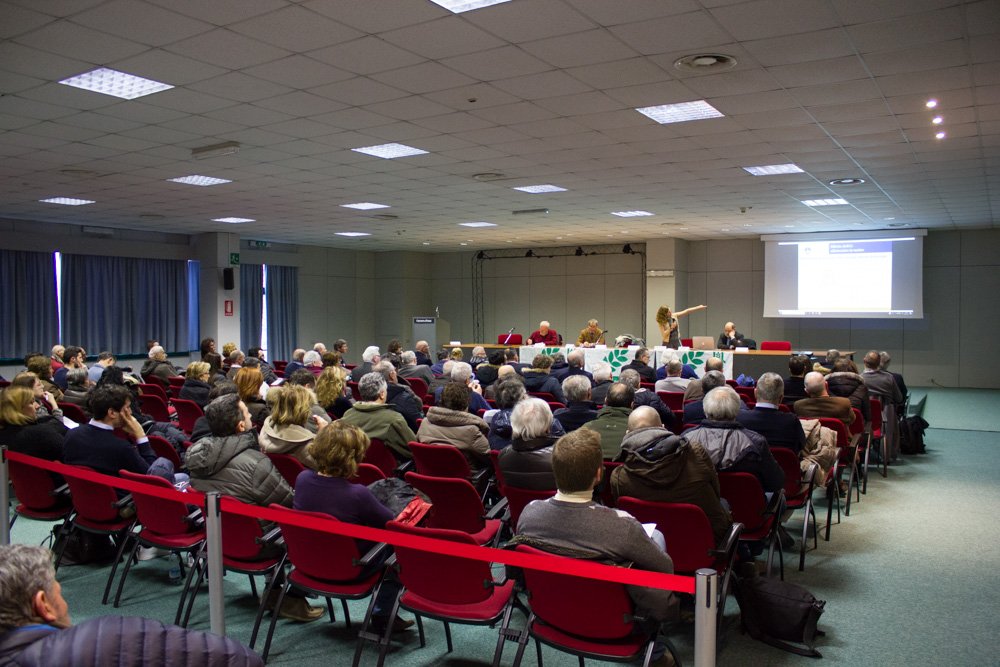 In scena oggi a <a href="/CremonaFiere/">CremonaFiere</a> il secondo Speed Date #agrozootecnico: 
"#Maiscoltura oggi: i mercati, la #Pac e gli aspetti sanitari. Come orientarsi?"
Scopri i prossimi appuntamenti! > goo.gl/VarnJx 
La #community agrozootecnica si incontra a #cremona tutto l'anno!