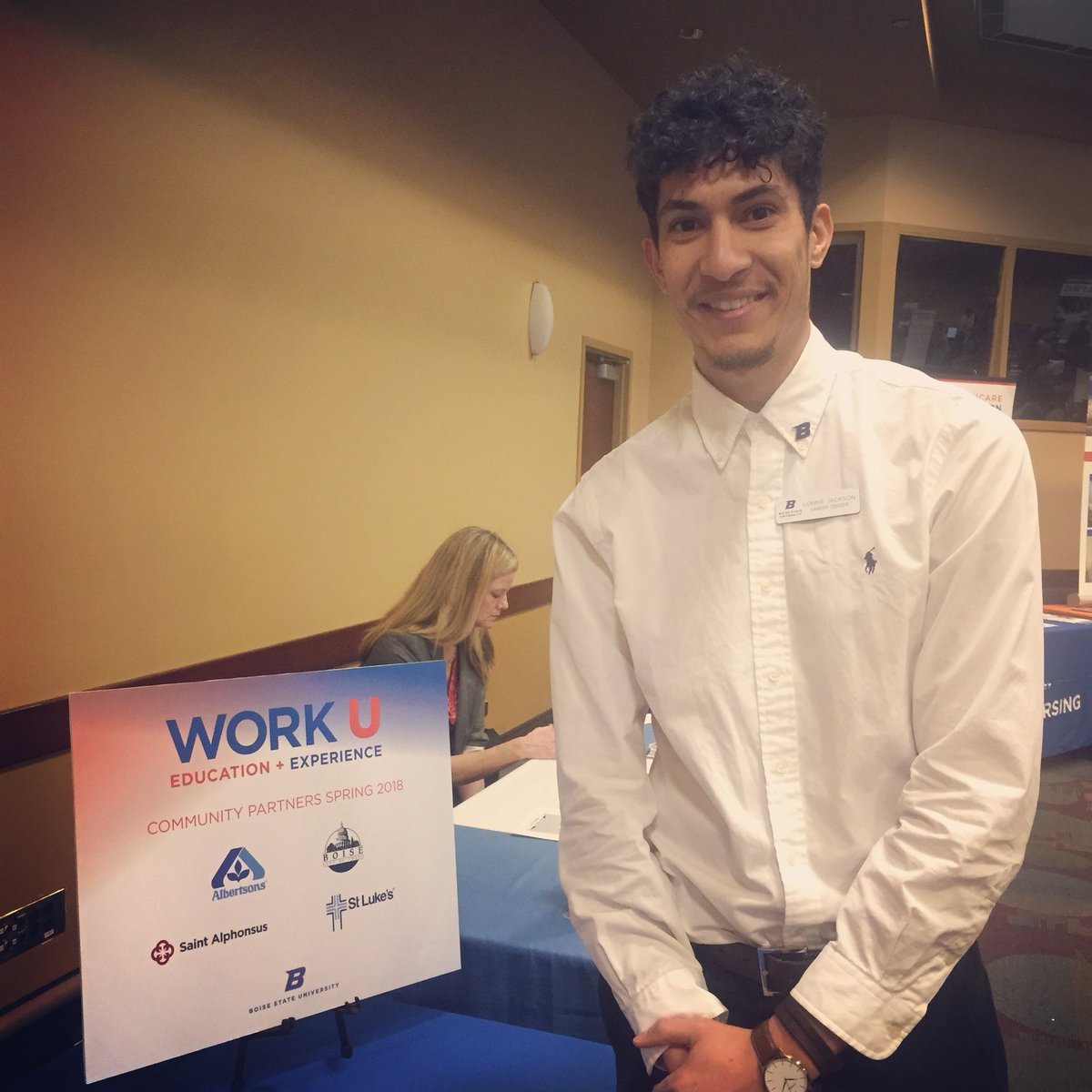 CareerSvcsBSU's tweet photo. Visit Lonnie at the #boisestate #WorkU table during today’s #2018SpringCareerFair to learn more about some AMAZING opportunities with @StLukesHealth @SaintAlsHealth @CityOfBoise @Albertsons and more! #makecollegecount https://t.co/hDwVnjU1Sq https://t.co/3Btfur4Xv6