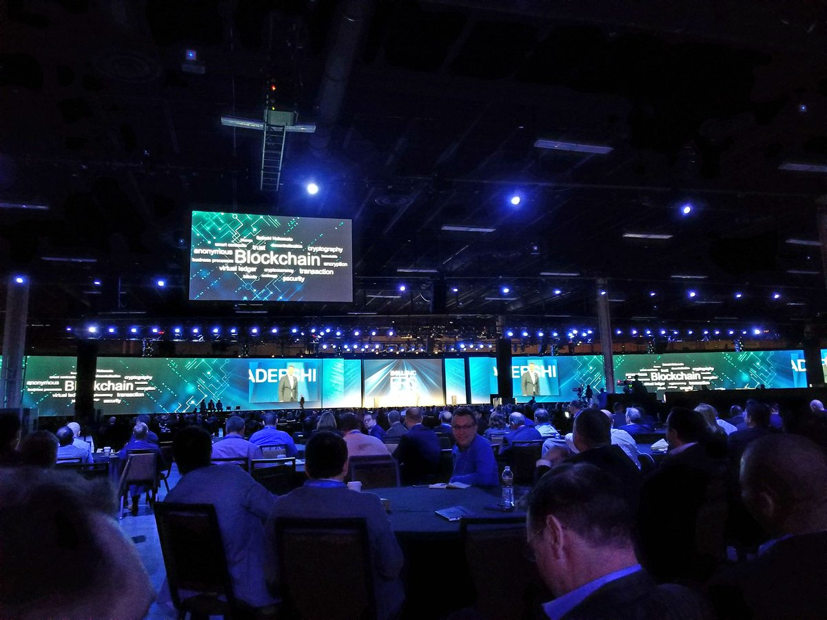 .<a href="/ARobyak/">Adam Robyak Ⓥ 🔺</a> crushing his #Blockchain discussion at #DellFRS